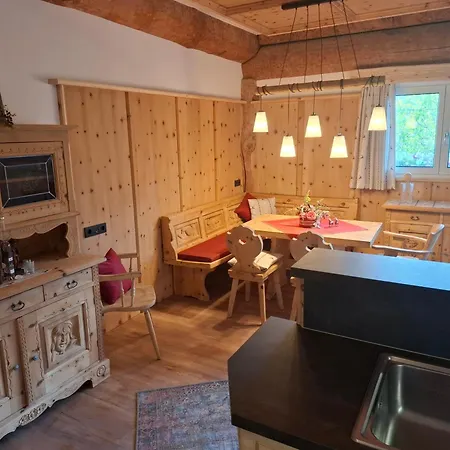 Roesslwirtin Lägenhet Innsbruck